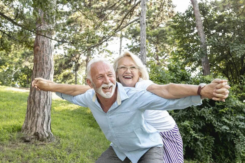 woman-man-having-fun-together1-960